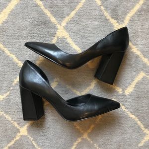 Bleeker & Bond Black Pump Block Heel